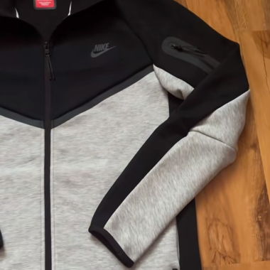 Nike tech