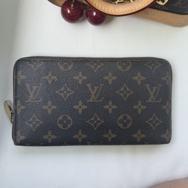Zippy Wallet Louis Vuitton 