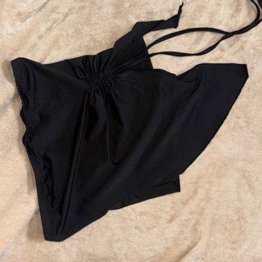 Top Nero Spalle Scoperte