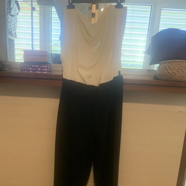 Elegant Zara Jumpsuit Size S