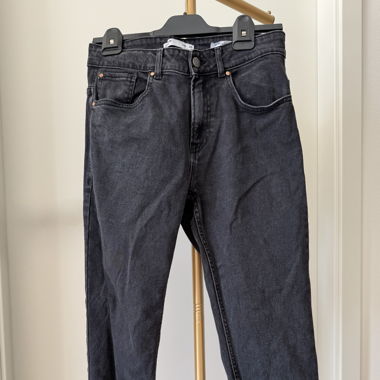 Jeans black