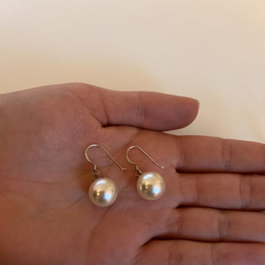Perlenohrringe in Silber