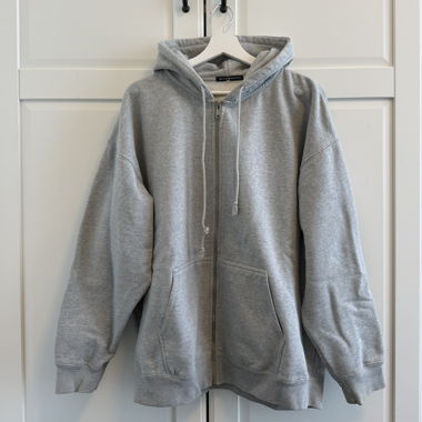 Oversized grauer Kapuzenpullover mit Reissverschluss (christy hoodie)