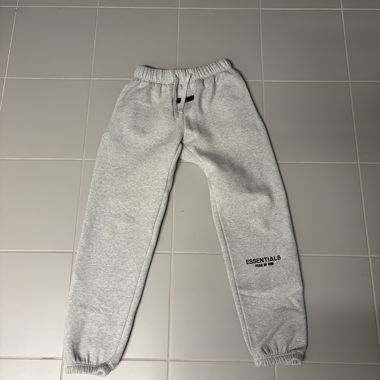 Pantalon jogging Essentials L