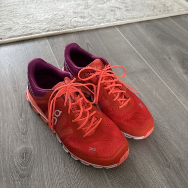 On Running Sneaker - modèle On Cloud, taille 38