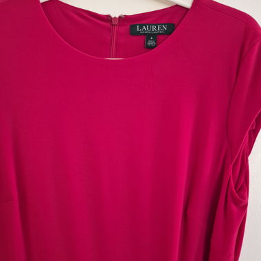 Rotes Lauren Kleid