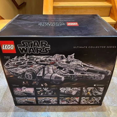 LEGO Star Wars Millennium Falcon 75192