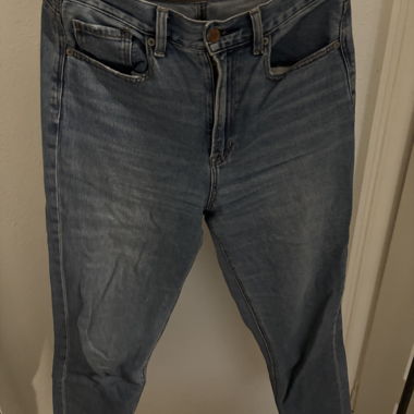 American Eagel Outfitter Jeans