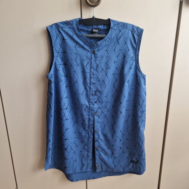 Jack Wolfskin Blouse Size L Blue Sleeveless Pattern