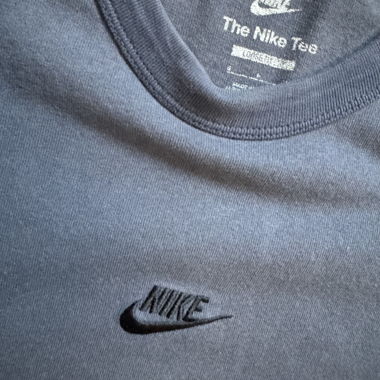 T-shirt nike