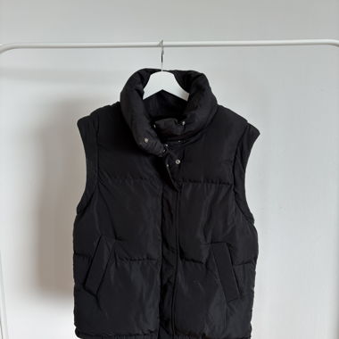 Black Bershka Quilted Gilet