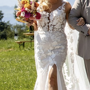Brautkleid mit Spitze Victoria Sopranos 
