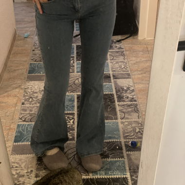 flare jeans
