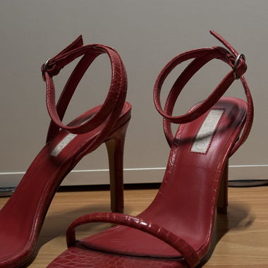 Red heels Mango croc-effect size 37, new