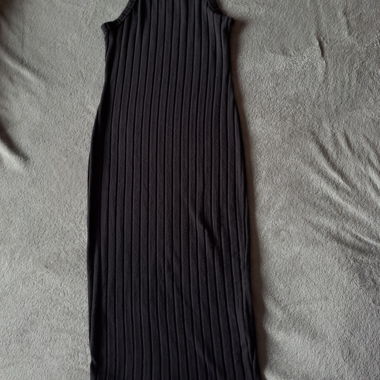 Black Sleeveless Dress