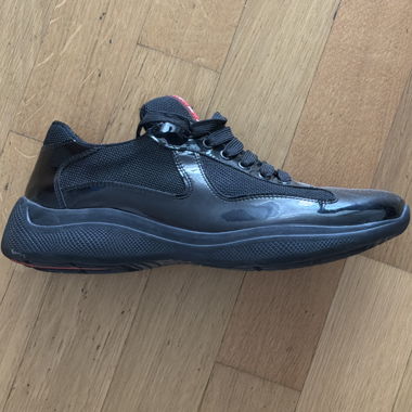 Sneaker Prada nere