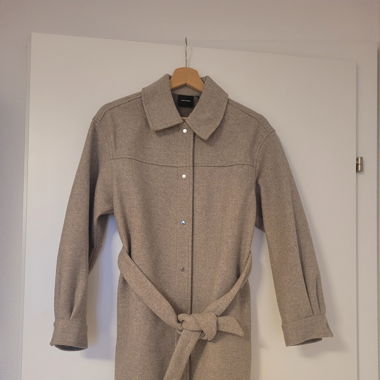 Veste légère grise claire
