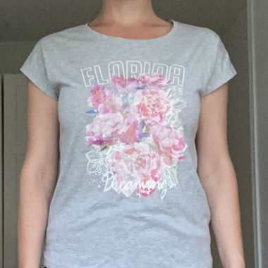 schönes T-Shirt von Montego