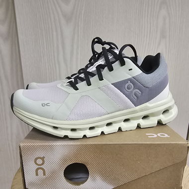On Cloudrunner Grösse 37