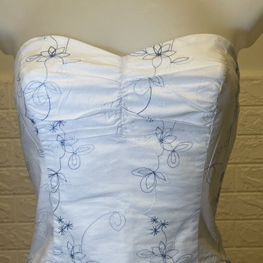 Top bianco floreale