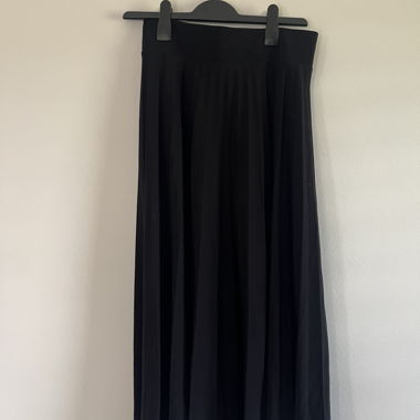 Black Pleated Skirt