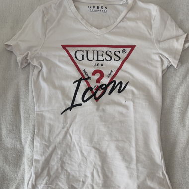 Guess T-shirt Size S