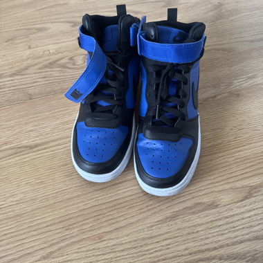 Nike Kinder Sneaker 40
