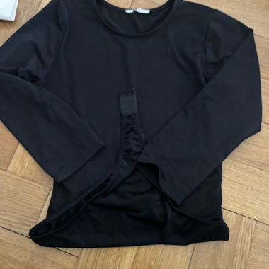 Body manica lunga nero con cut-out sulla schiena