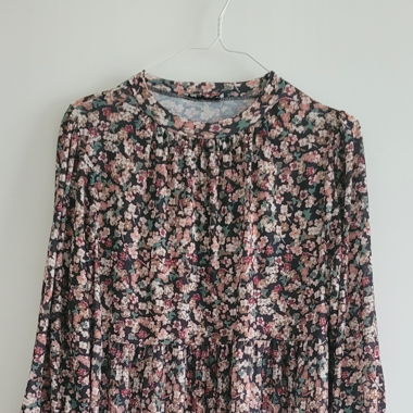 Kleid Gr. L Pull&Bear