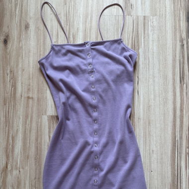 Lila Kleid