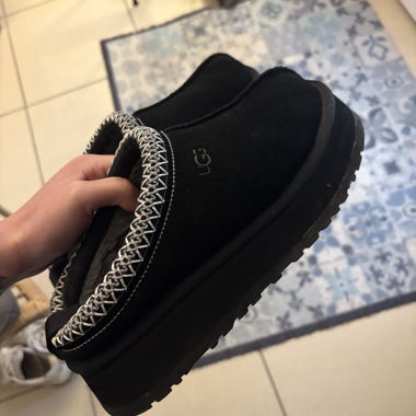 UGG Taz 38