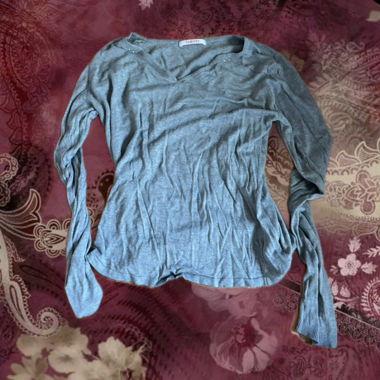 Maglione leggero verde con dettagli glitter
