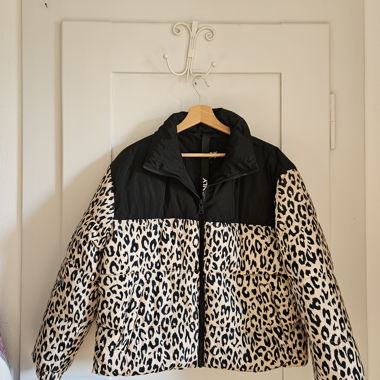 Winter jacket only s/m