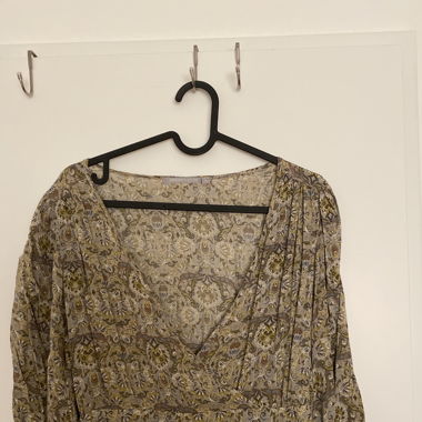 Kleid