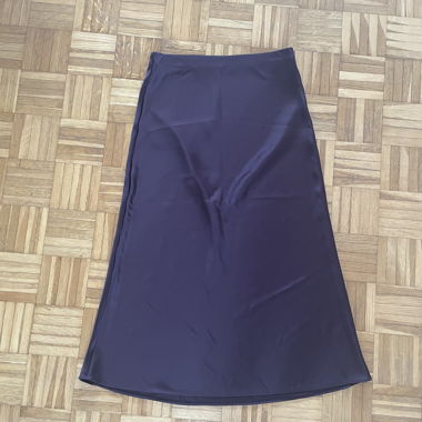 ZARA satin skirt purple, size S