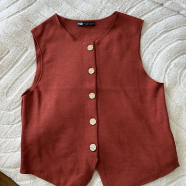 Zara knit sleeveless vest