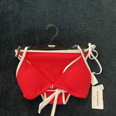 Nuovo set bikini di Banana Moon