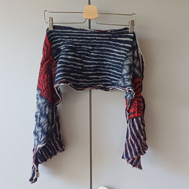 Blue red striped stole