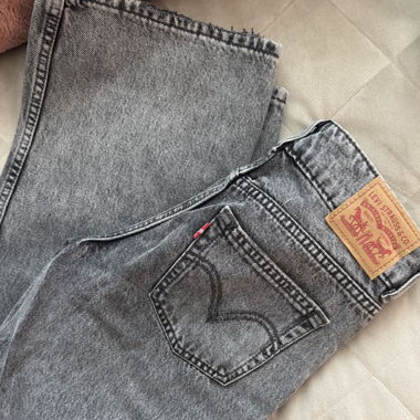 levi's superlow loose jeans