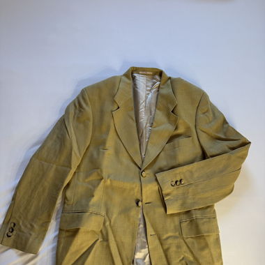 mustard-colored blazer