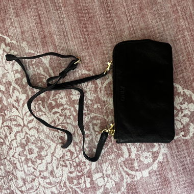 Sac banane noir en bandoulière