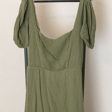 Robe dos nu
