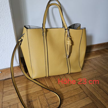 Borsetta gialla con tracolla
