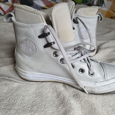 Converse Sneaker Boots