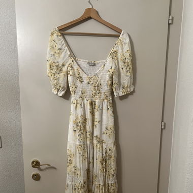 Sommerkleid mit Blümchen