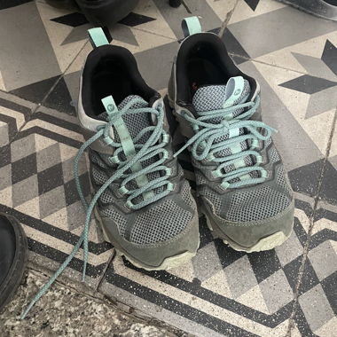 Scarpe da trekking Merrell con suole Vibram