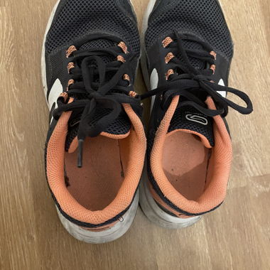 Trail Running Shoes