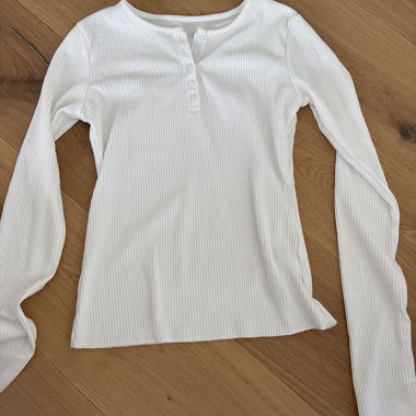 T-shirt blanc à manches longues