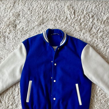 Veste Zara - Bleue et blanche molletonnée (M)
