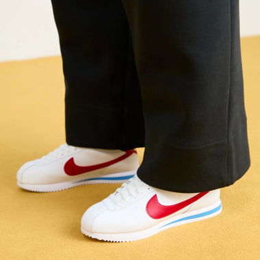 Chaussures Nike Cortez - blanc, rouge, bleu